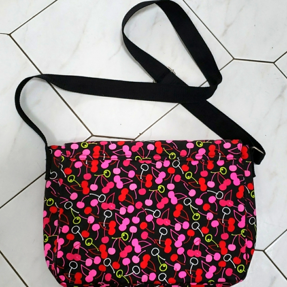 NWT Cross Body Bag